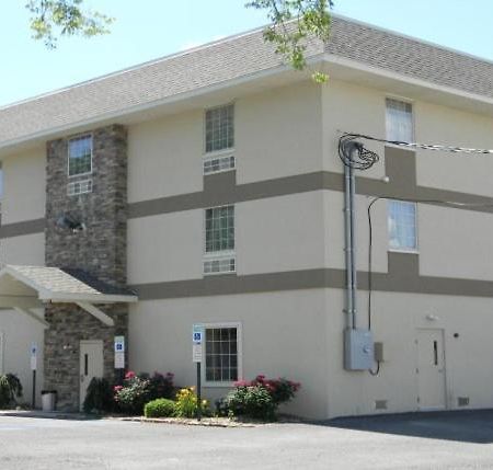 Gamble Farm Inn And Suites Jersey Shore 외부 사진